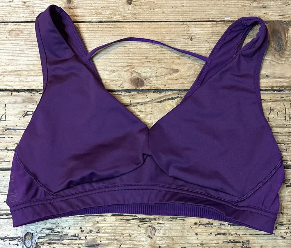 Victoria Secret Women’s Size M Plum Sports Bra No Pads NWOT